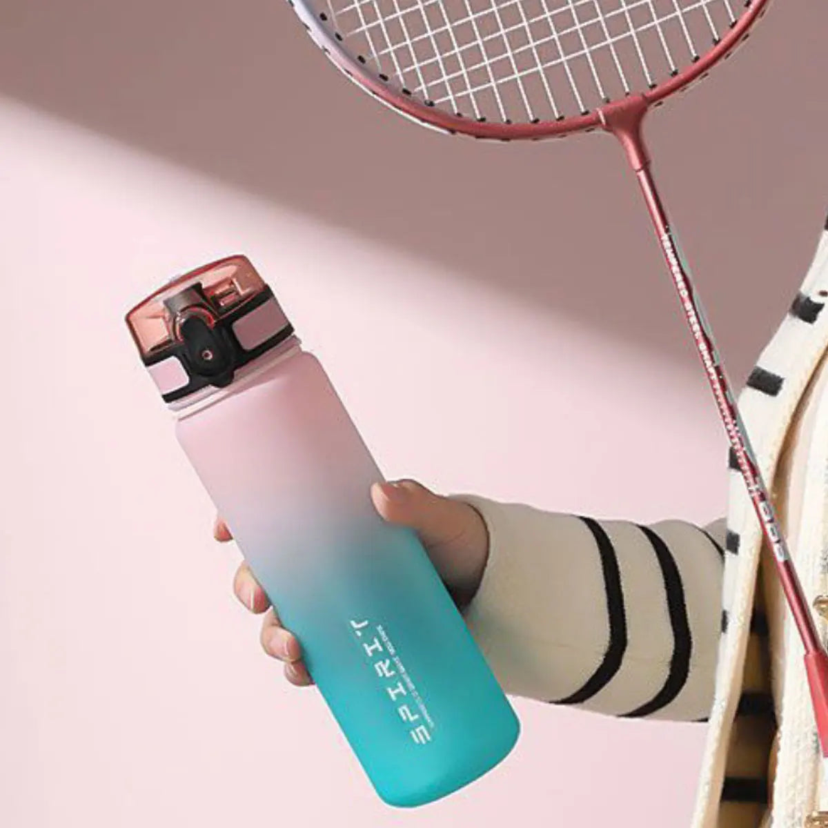 WIFEFUN Bouteille d'Eau de Sport Dégradée