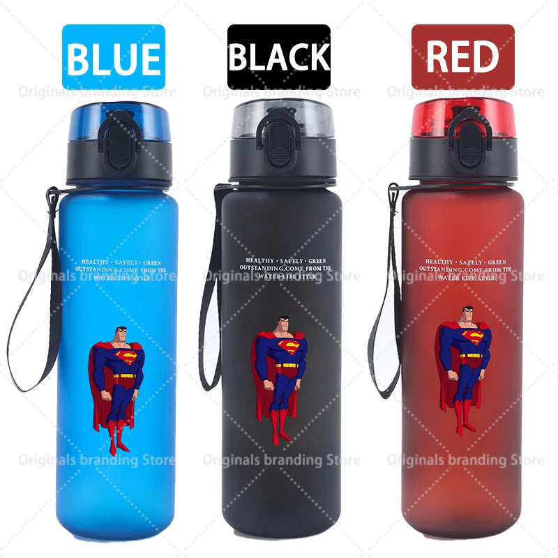 Bouteille d'eau sport Superman 650 ml pour femmes et hommes, gourde motivante anti-fuite, portable et réutilisable, pour activités de plein air, voyage, gym, cadeau, 1 pièce