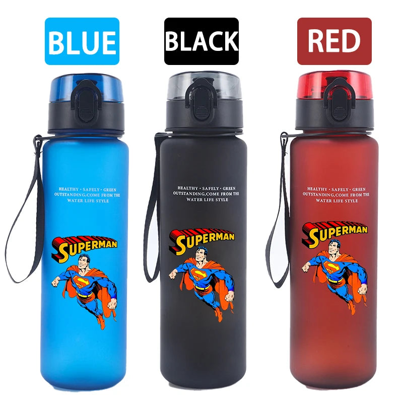 Bouteille d'eau sport Superman 650 ml pour femmes et hommes, gourde motivante anti-fuite, portable et réutilisable, pour activités de plein air, voyage, gym, cadeau, 1 pièce