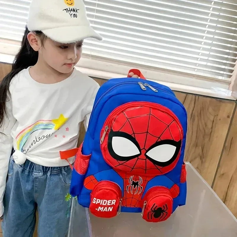 Nouveau Sac à Dos Tendance Dessin Animé Populaire Sac d'École Rentrée Scolaire Sac à Dos Imperméable Léger Grande Capacité Sac de Voyage Garçons