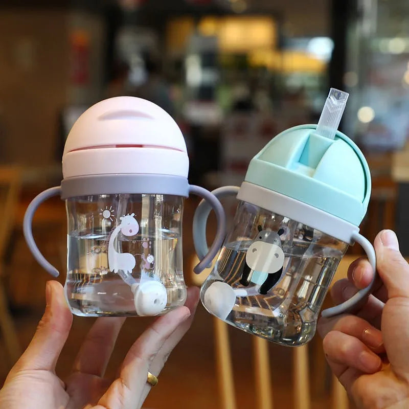 Tasse d'Apprentissage Bébé Anti-Fuite avec Paille à Bille Gravitaire 360° – 250ml