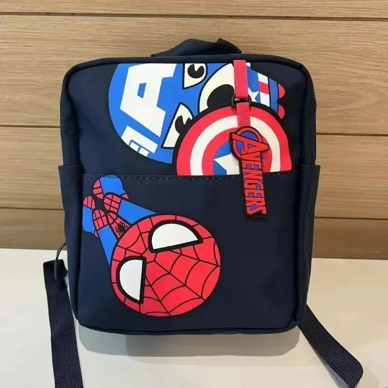 Nouveau Sac à Dos Tendance Dessin Animé Populaire Sac d'École Rentrée Scolaire Sac à Dos Imperméable Léger Grande Capacité Sac de Voyage Garçons