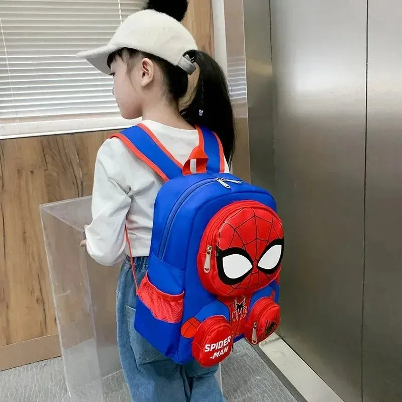 Nouveau Sac à Dos Tendance Dessin Animé Populaire Sac d'École Rentrée Scolaire Sac à Dos Imperméable Léger Grande Capacité Sac de Voyage Garçons