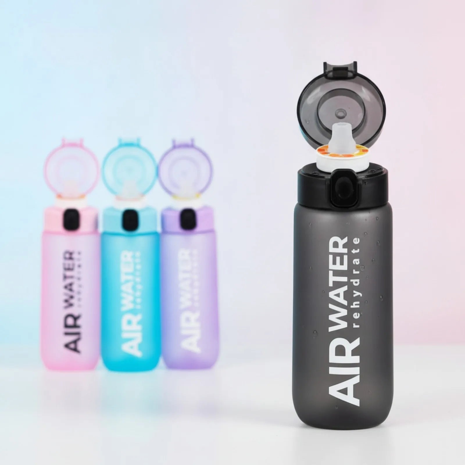 Bouteille d'eau à saveur de fruit de 750ml ( 0 sucre, 0 calories )